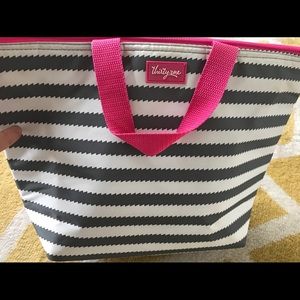 twenty one lunch bags